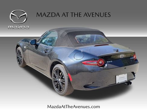 New 2026 MAZDA MX-5 Miata Club w/ Interior Package RWD image 34