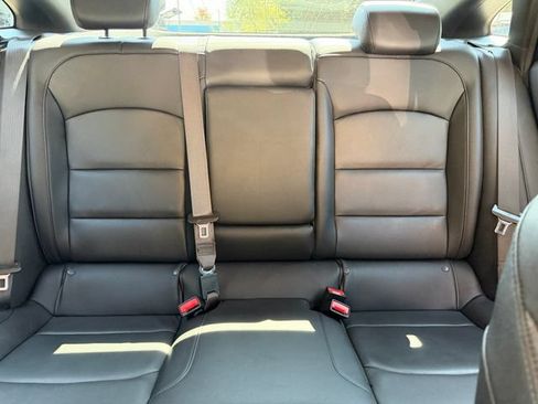 Used 2024 Chevrolet Malibu LT FWD image 27