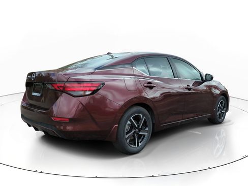 New 2025 Nissan Sentra SV image 4