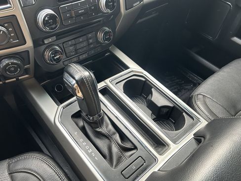 Used 2016 Ford F150 Lariat w/ Equipment Group 502A Luxury image 14