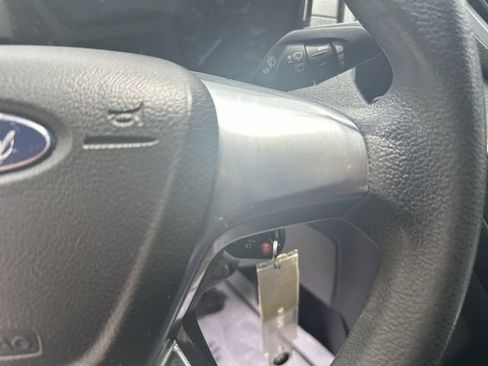 Used 2015 Ford Transit 150 XLT RWD image 37