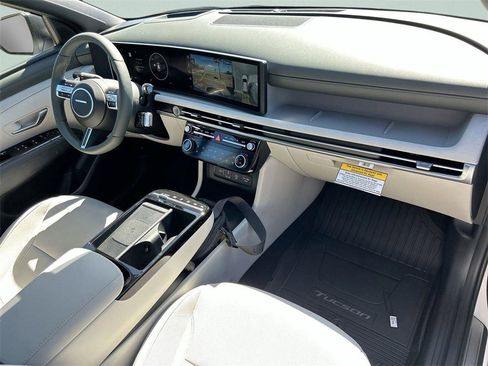 New 2026 Hyundai Tucson Limited image 21