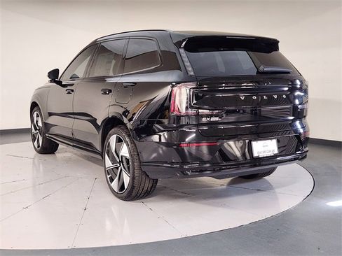 New 2025 Volvo EX90 Ultra w/ Protection Package Premier image 6