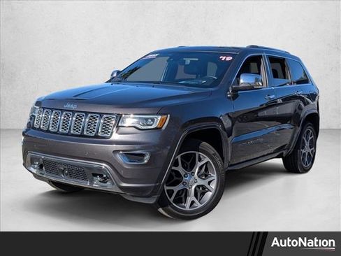 Used 2019 Jeep Grand Cherokee Overland image 1