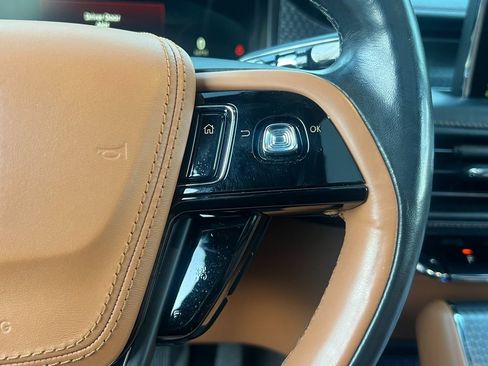 Used 2021 Lincoln Aviator Black Label w/ Dynamic Handling Package image 28