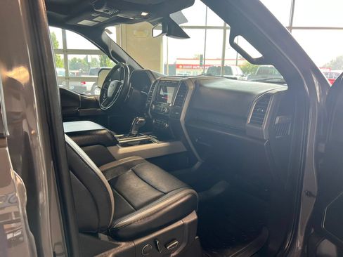 Used 2018 Ford F150 Raptor w/ Equipment Group 802A Luxury AWD/4WD image 23
