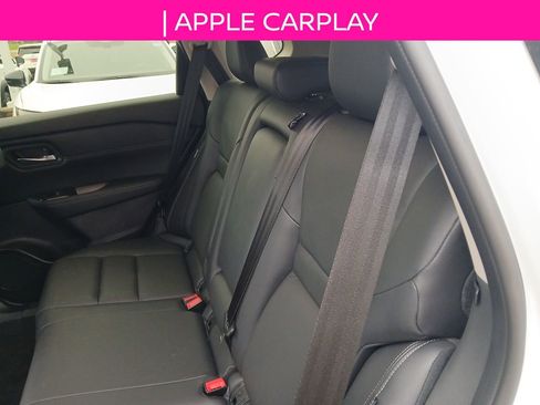 Used 2025 Nissan Rogue SL image 8