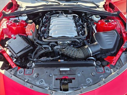 Used 2018 Chevrolet Camaro SS RWD image 22