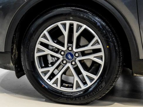 Used 2020 Ford Escape SEL image 52