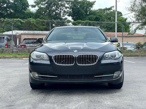 Used 2012 BMW 528i xDrive Sedan image 3