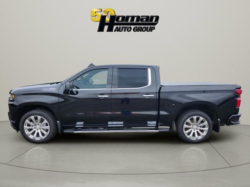 Used 2022 Chevrolet Silverado 1500 High Country AWD/4WD image 2