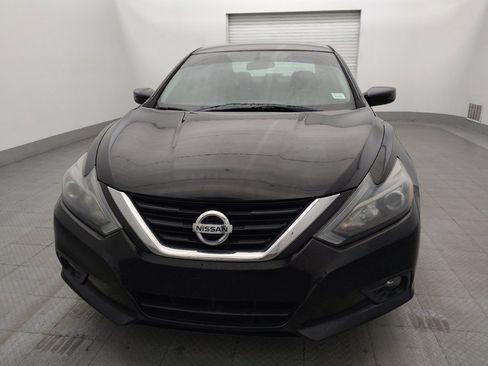 Used 2018 Nissan Altima 2.5 SR FWD image 15
