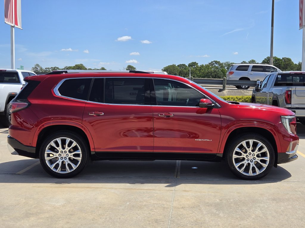 Used 2024 GMC Acadia Denali w/ Super Cruise Package FWD image 4