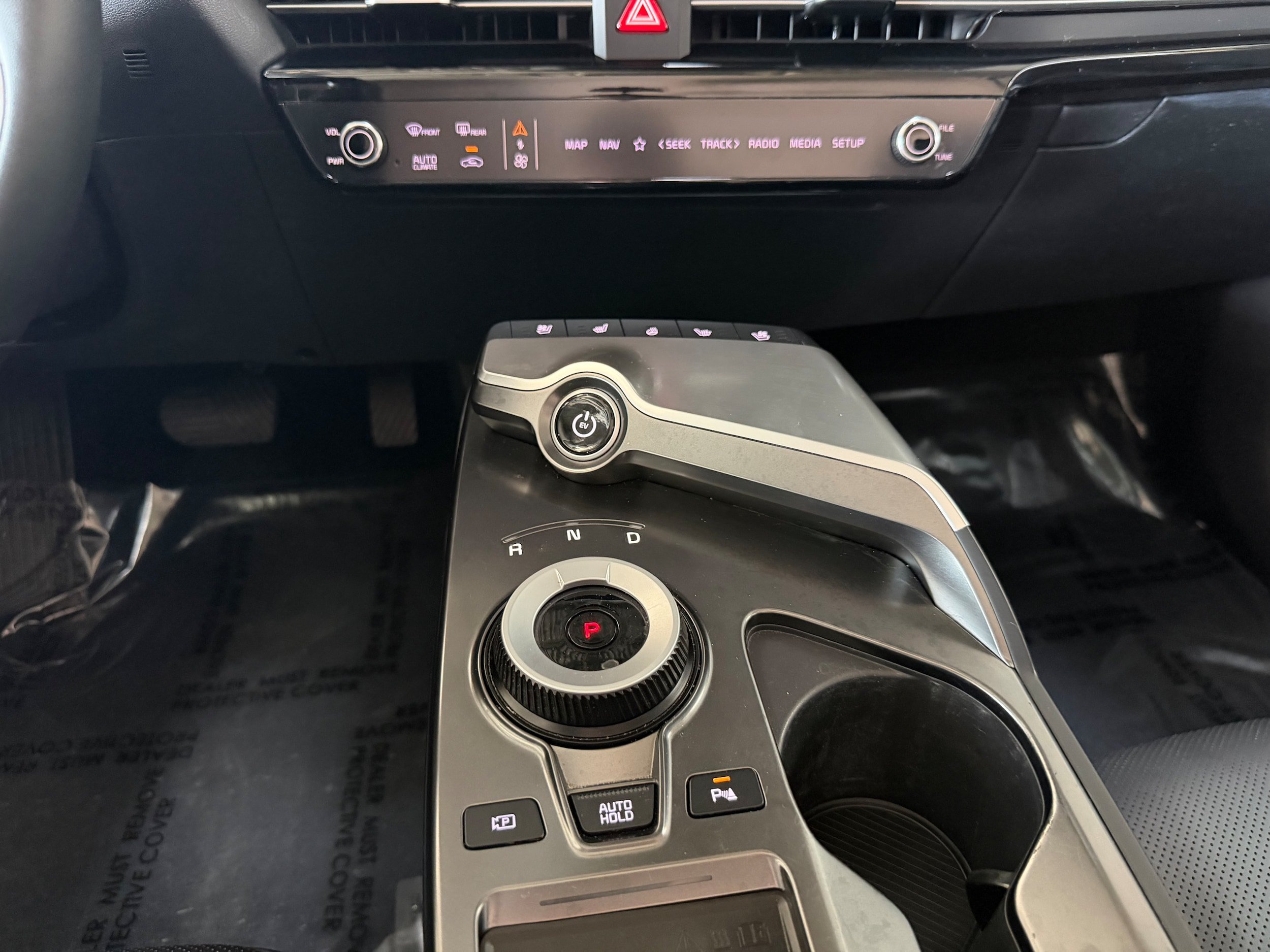 Used 2022 Kia EV6 Wind w/ Wind Technology Package AWD/4WD image 15