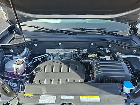 New 2026 Volkswagen Atlas SE FWD image 10