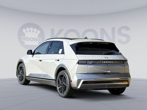 New 2026 Hyundai Ioniq 5 Limited image 4