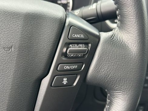 Certified 2024 Nissan Frontier SL w/ Technology Package AWD/4WD image 27