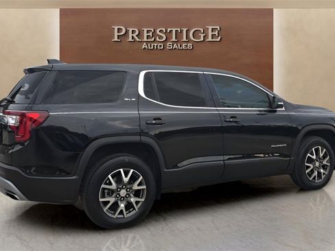 Used 2023 GMC Acadia SLE image 35