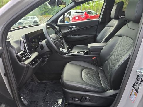 Used 2024 Kia Sportage X-Line w/ X-Line Premium Package AWD/4WD image 4