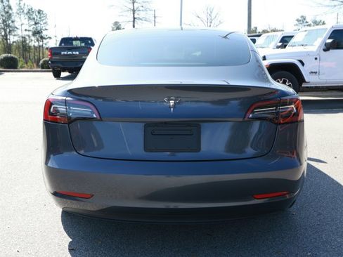 Used 2023 Tesla Model 3 Standard Range image 8