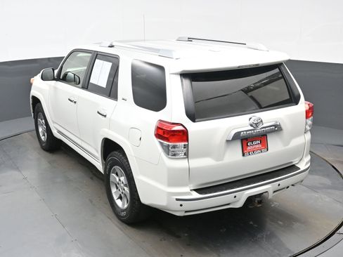 Used 2013 Toyota 4Runner SR5 image 38
