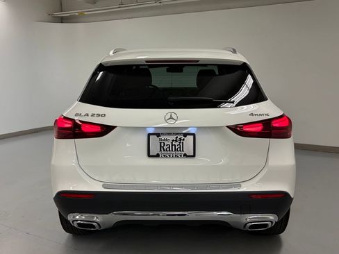 Certified 2025 Mercedes-Benz GLA 250 4MATIC image 7