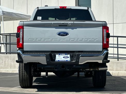 New 2026 Ford F250 XLT w/ XLT Premium Package image 4
