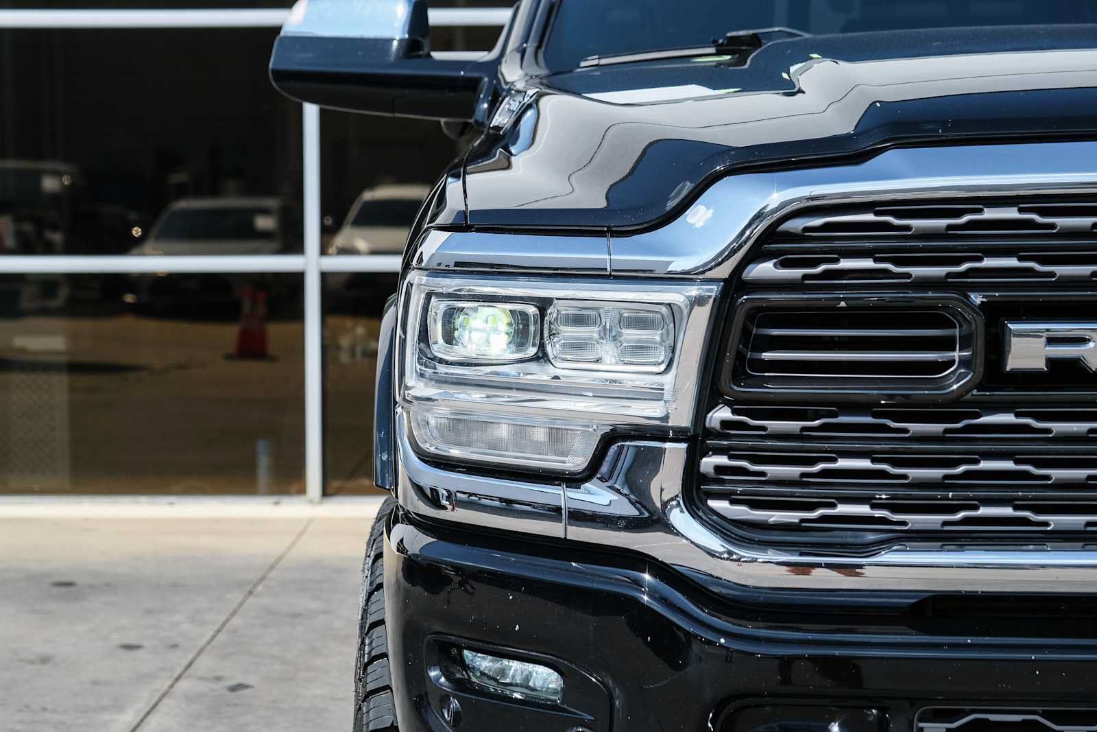 Used 2022 RAM 2500 Limited AWD/4WD image 5