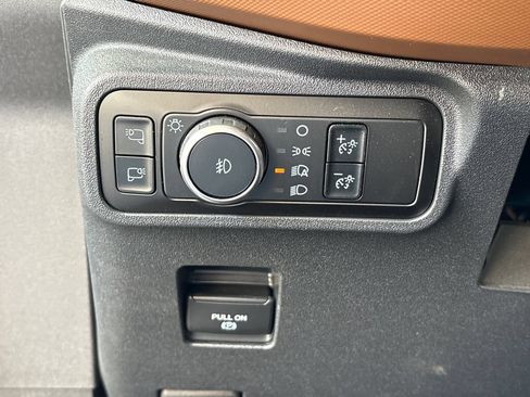 Used 2024 Ford Bronco Outer Banks AWD/4WD image 51