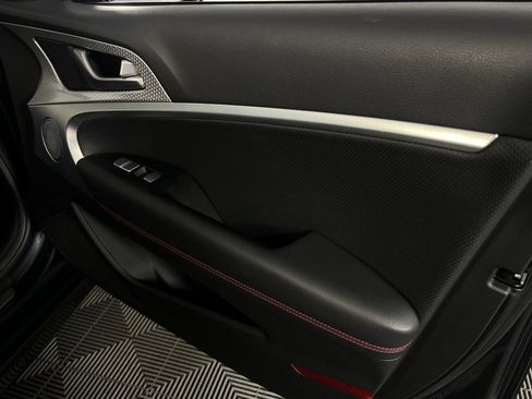 Used 2023 Genesis G70 2.0T w/ Sport Prestige Package image 35