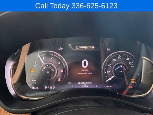 Used 2024 RAM 2500 Limited w/ Towing Technology Group AWD/4WD image 22