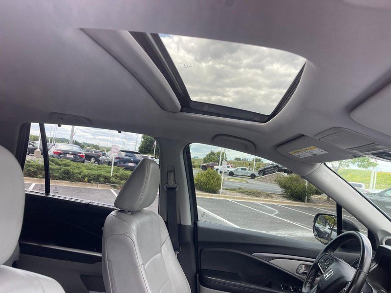 Used 2021 Honda Pilot EX-L image 11