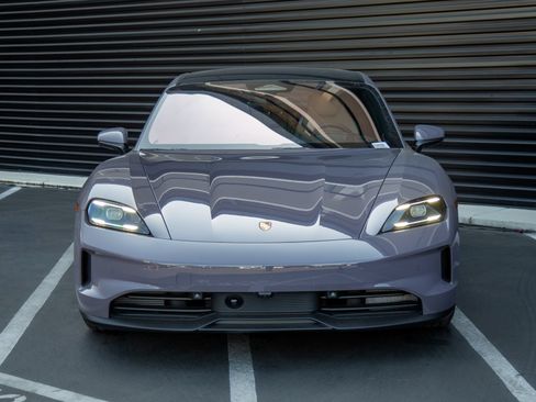 New 2026 Porsche Taycan RWD image 10