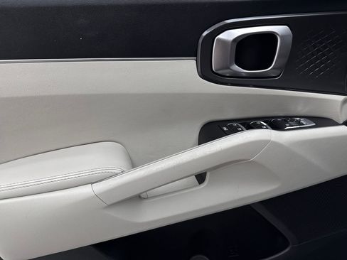 Used 2021 Kia Sorento S w/ Panoramic Sunroof Package FWD image 34