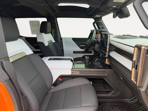 Used 2024 GMC Hummer EV 2X AWD/4WD image 15