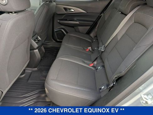 New 2026 Chevrolet Equinox EV LT image 31