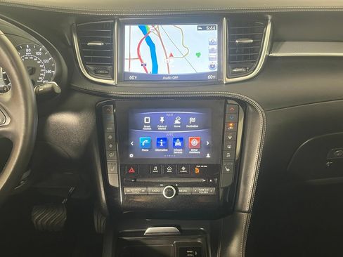 Used 2019 INFINITI QX50 Luxe w/ Navigation Package AWD/4WD image 2