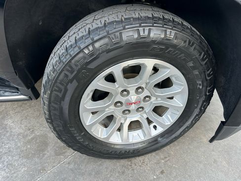 Used 2019 GMC Yukon SLE image 68