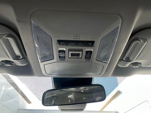 Used 2023 Toyota RAV4 XLE Premium image 16