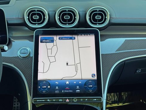 Used 2024 Mercedes-Benz C 63 AMG S image 28