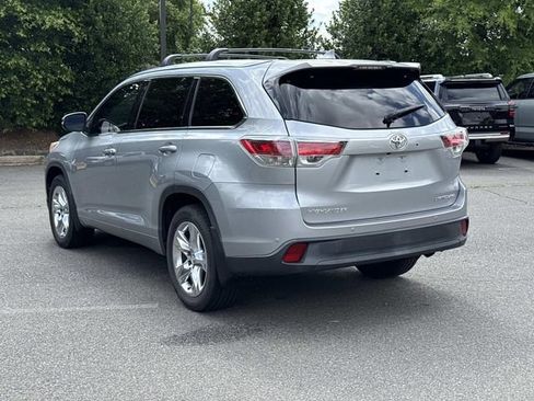 Used 2016 Toyota Highlander Limited AWD/4WD image 4