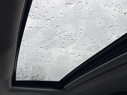 Used 2021 Toyota Highlander Limited image 33