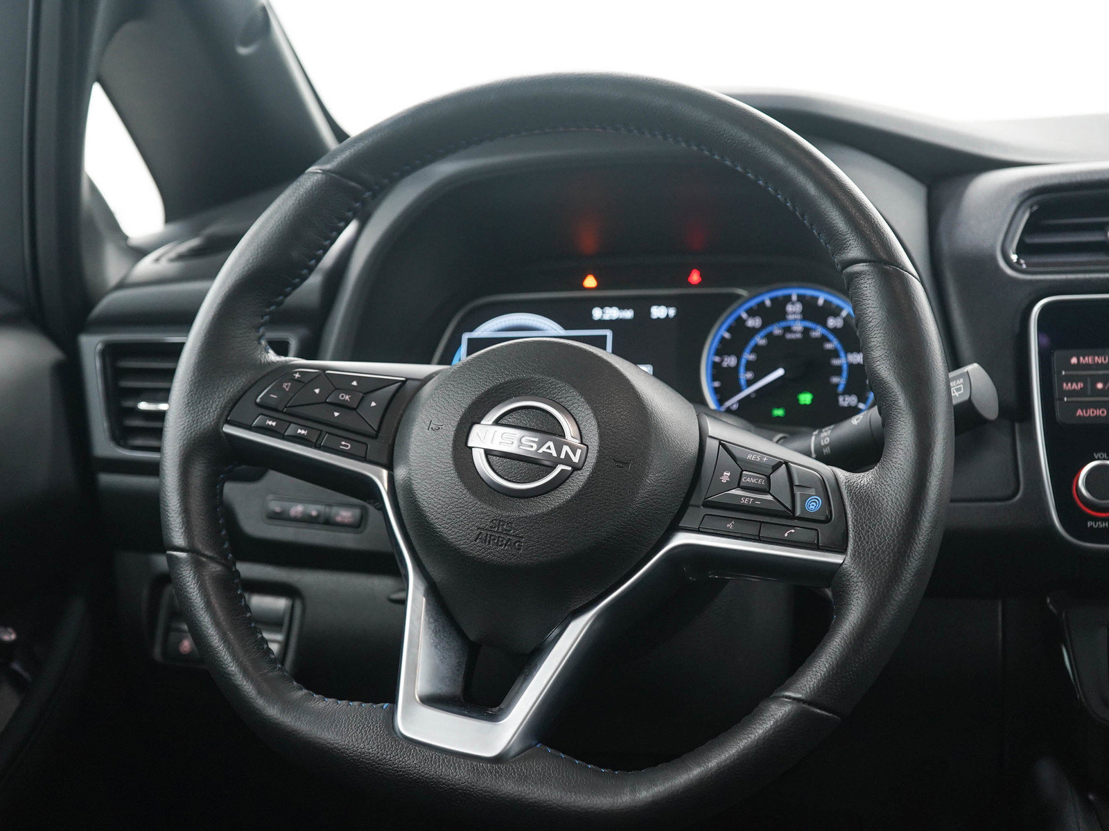 Used 2025 Nissan Leaf SV Plus FWD image 17