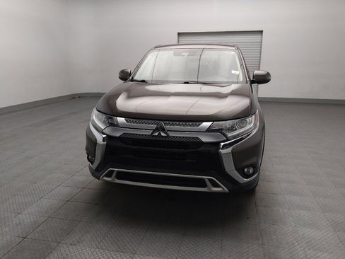 Used 2020 Mitsubishi Outlander SE FWD image 15
