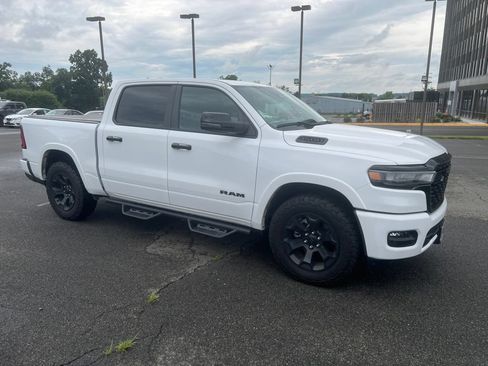 Used 2025 RAM 1500 Lone Star AWD/4WD image 4