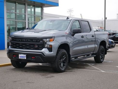 New 2026 Chevrolet Silverado 1500 Custom Trail Boss AWD/4WD image 2