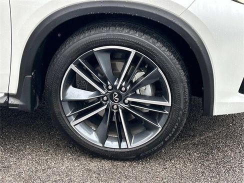 Certified 2025 INFINITI QX50 Sport image 9