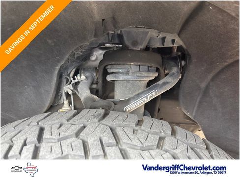 Used 2024 Chevrolet Silverado 1500 LT Trail Boss w/ LT Trail Boss Premium Package AWD/4WD image 5