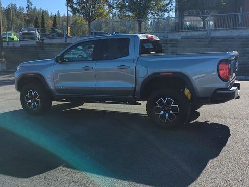 Used 2024 GMC Canyon AT4X image 4