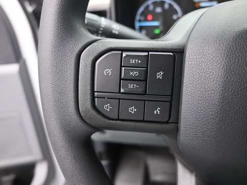 New 2025 Ford F250 XL w/ XL Off-Road Package image 3